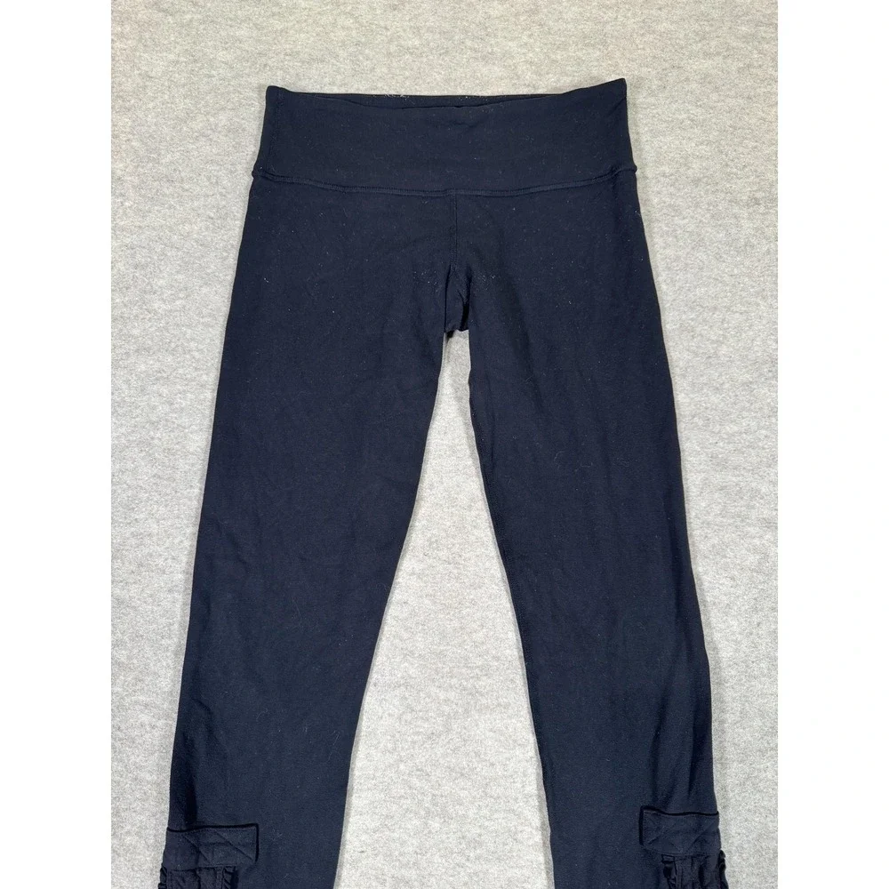 Lululemon Leggings‎ Womens 4 Black Mid Rise Ankle Ruffle Yoga Athletic Gym Pants